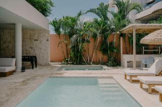 Luxury 5BR Villa Pool, Jacuzzi, Rooftop Near Beach - 7