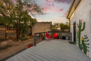 Charming and Cozy, 1 BR 1 BA , Historic Duplex - 7