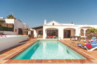 Villa Nikki by Villa Plus - 5