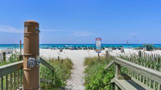 Beach Happy Emerald Isle Resort Unit 809 by AvantStay - 5