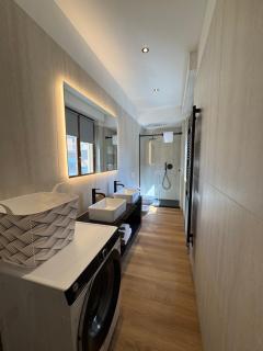 White Swan Apartment - 4