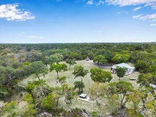 Bungalow on the Bluff - 3