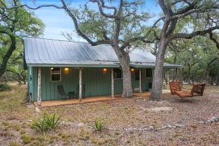 Burnett Ranch Cabins- Rosemary - 1