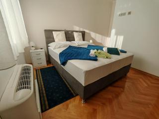 Apartments Loncar - 8