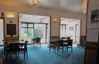 Hylands Hotel Single Room with Shared Bathroom & Free Parking - 4