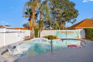 Family Home with Private Pool, Game Room, Fire Pit - 9