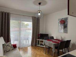 Apartments Villa Mirella 20 m from the sea - free parking - 8