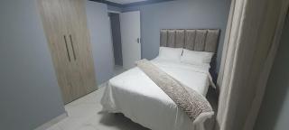 11 on CROMPTON OVERPORT 786 - 9