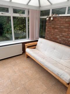 Cosy Bungalow sleeps 4 with EV charging - 5