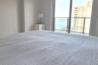 Brickell w/ Waterview, Fast Wi-Fi & Free Parking! - 4