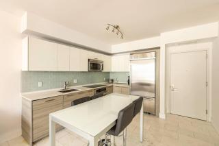 Brickell w/ Waterview, Fast Wi-Fi & Free Parking! - 5