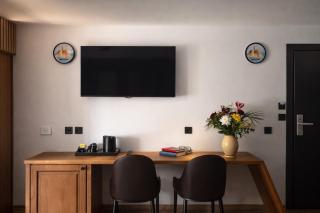 Hôtel De La Promenade - 4