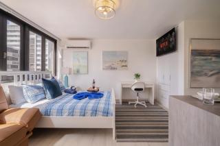 Luxe Beachside Oasis Pool Parking by PH - 4