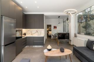 Elegant City Apartment at Alexandras Ave - 0