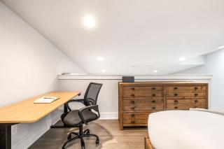 East ATX Casita - Workspace and Near ACC Campus - 7