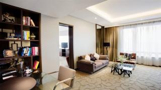 Crowne Plaza Shanghai by IHG - 5