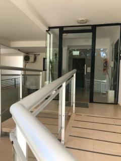 Departamento un dormitorio con cochera a metros del rio Uruguay- Colón entre rios - 1