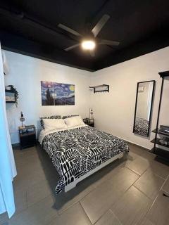 Heart Of Calle del Valle 2BR Sleeps 4 Free Parking - Sol Y Luna 1 - 8