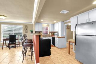 Lighthouse Hill Ranch - Red House - 6