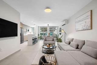 BrandNew Isla Verde Condo Near Beach, Airport-Pool - Solemare II - 9