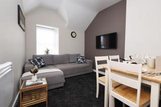 Modern Cosy Apartment Near Cardiff City Centre - 4
