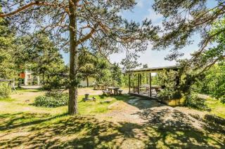 Cozy Studio Near Roihuvuori Japanese Garden - 1