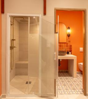 Marrakech Cinéma Jacuzzi - Suite romantique - 9