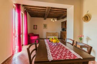 Lovely Apartment In Tuscan Farmhouse - 5