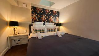 Monceau-Levis, rue Lebouteux - 6 people - Paris - 0