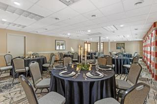 Best Western Holiday Lodge - 4