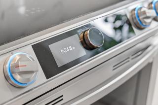 Entire NEW Cozy and Modern 2-storey HOUSE - 2