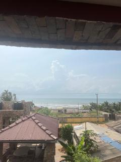 Coco Beach Getaway - 6