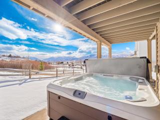 Dual-Homes 10br10ba Sleeps 32 2 HotTubs-Views - 9