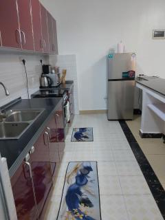 Elegant 2 bedroom - 8