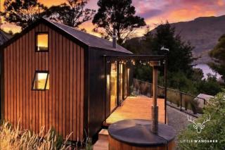 The Little Wanderer - 7