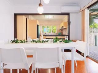 Silent Holiday House for Family and Friends - 5