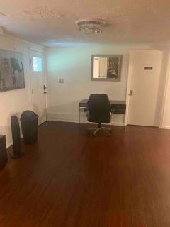 The Oasis - Clinton - 1