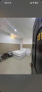 Cảnh Việt Hotel - 8