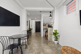 Modern Studio With Wi-Fi And Generator For Convenience - Corona 1 - 9