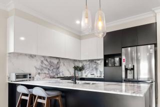 Cozy Retreat with central AC Entire place - 8