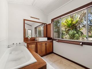 Orchard Homestead Countryside Retreat - 2