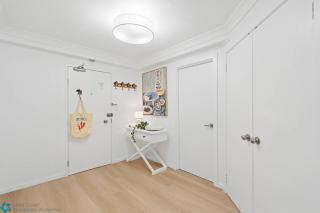 Victoria on Broadbeach - 2