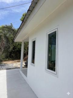 Hillside Sunset Home - Calm and Authentic Area - 9