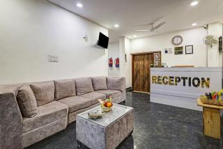 Hotel Ashram View With Luxury Near Nizamuddin Railway Station - 8
