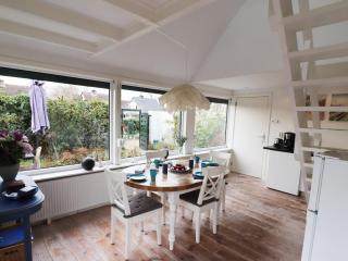 Holiday Home in Noordwijkerhout by Lake - 1