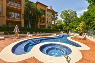 Bella Vista 7A 3 bdrs pool view in Los Suenos - 7