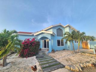 Villa Sirena Azul Apt 1 - 5