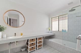 Luna Getaway - Quindalup - 4