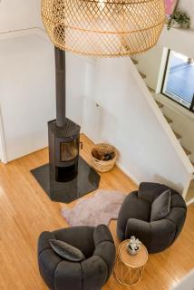 Mika · Cabin with fireplace, walk to the beach - 3