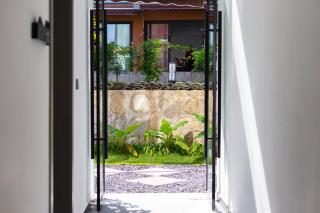 Bor manju Residence Resort Hotel-A 7-minute walk from Zimugang Ticket Office-Middle Gate-of Zhangjiajie National Forest Park-the closest ticket office to the Bailong Elevator-Offers vehicle service ticketing service and Chinese-English bilingual - 1